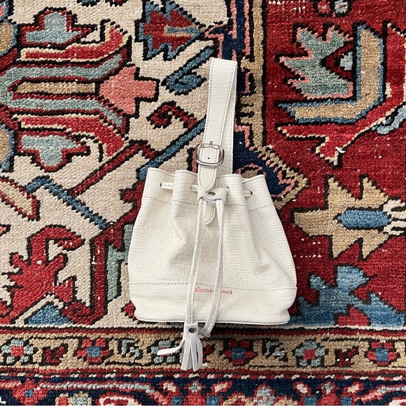 Paloma Wool Maravilla Mini Bucket Bag in white leather - Picture 4 of 4